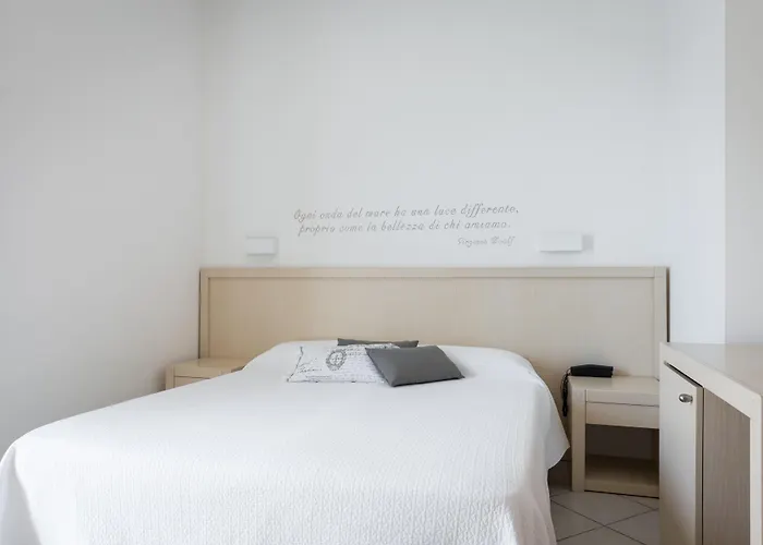 Commodore Hotell 4*