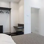 Commodore Hotel 4*