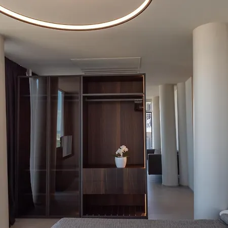 Hotel Commodore 4*