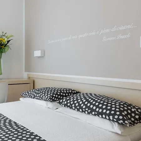 Commodore 4* קרביה