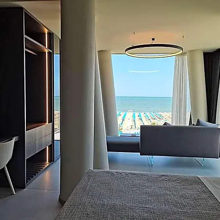 Hotel Commodore Cervia