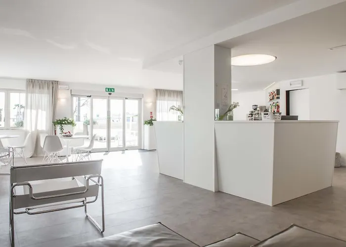 Hotel Commodore Cervia